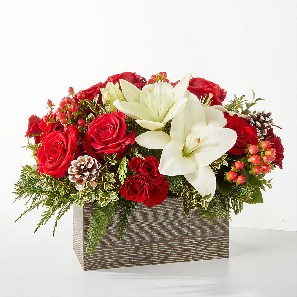Snowy Wonderland Bouquet – Charleston Cut Flower Company, Charleston WV