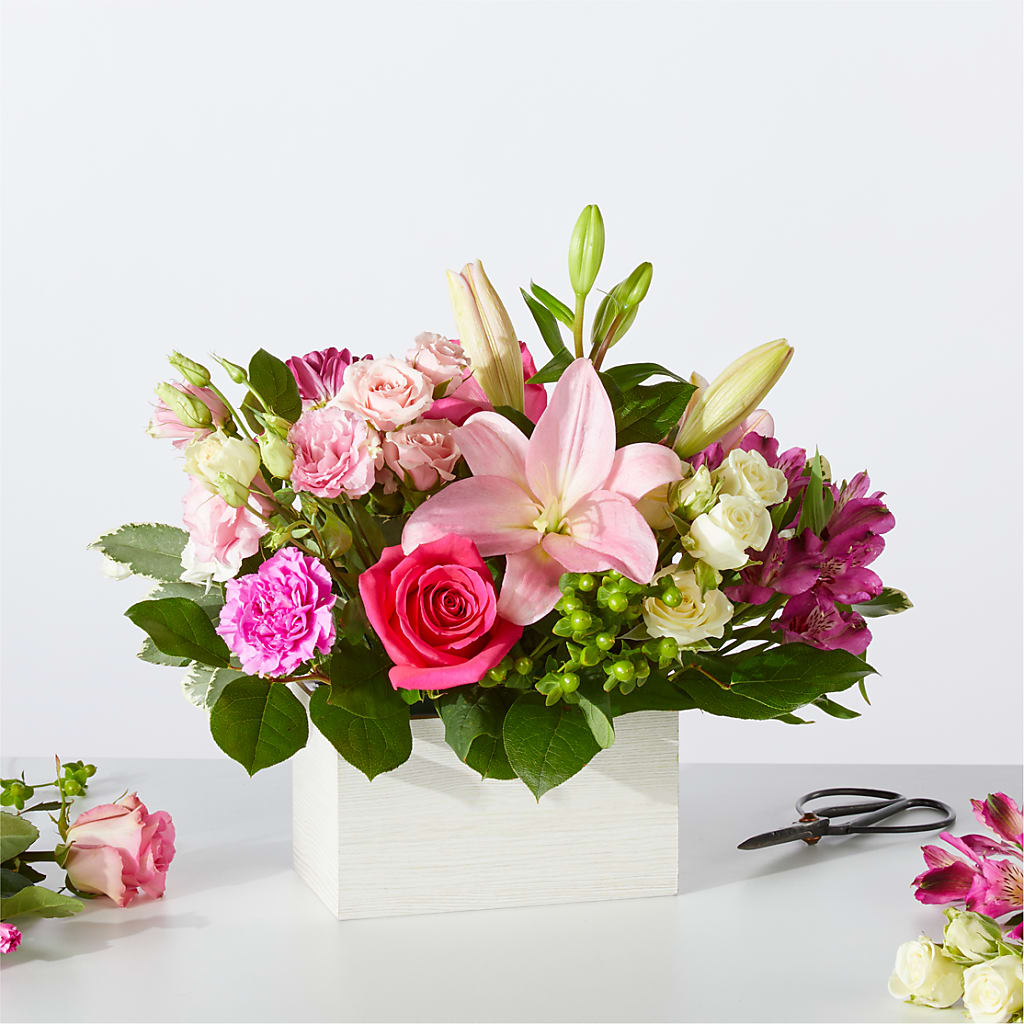 Sweetberry Box – A Florist Original – Charleston Cut Flower Company, Charleston WV