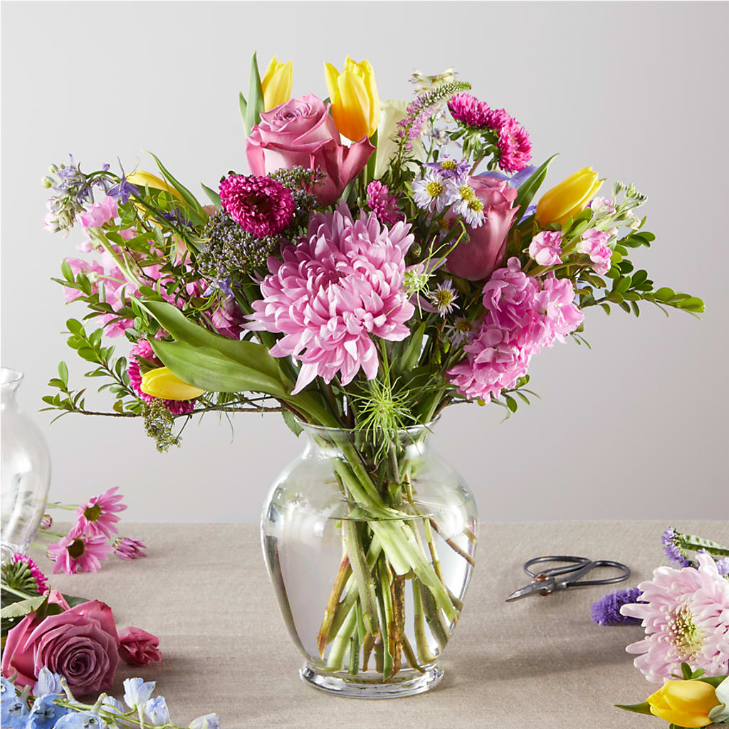 Pastel Tradition - A Florist Original – Charleston Cut Flower Company, Charleston WV