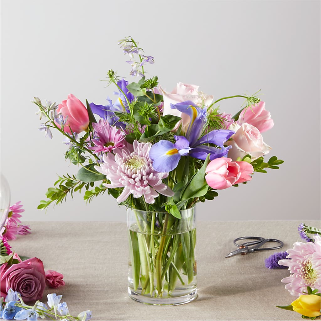 Pastel Tradition - A Florist Original – Charleston Cut Flower Company, Charleston WV
