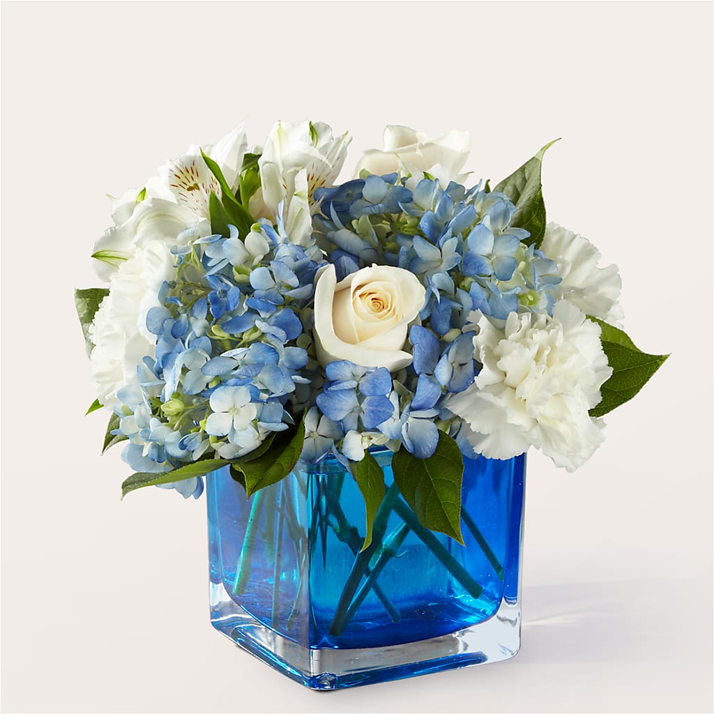 Soothing Waters Bouquet – Charleston Cut Flower Company, Charleston WV