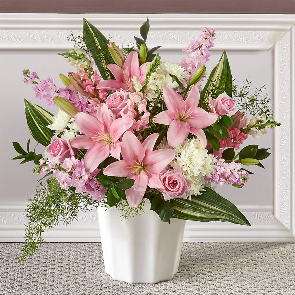 Simply Serene Floor Basket – Charleston Cut Flower Company, Charleston WV