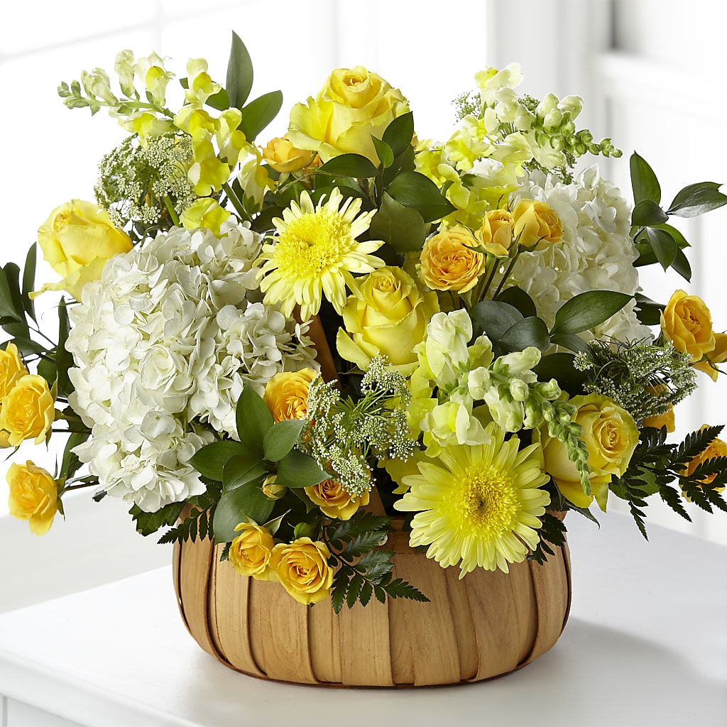 Rustic Remembrance Basket – Charleston Cut Flower Company, Charleston WV