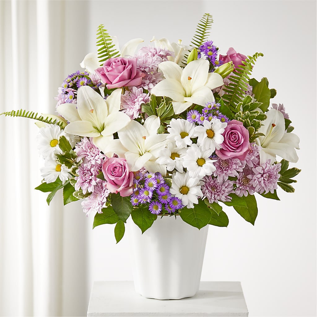 Warmest Thoughts Tabletop Basket – Charleston Cut Flower Company, Charleston WV
