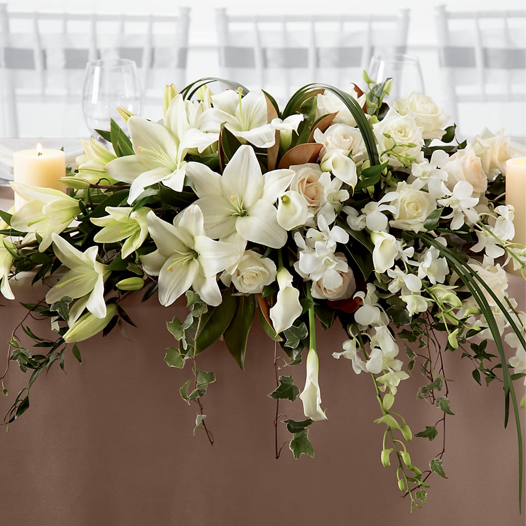 White Linen Arrangement – Charleston Cut Flower Company, Charleston WV