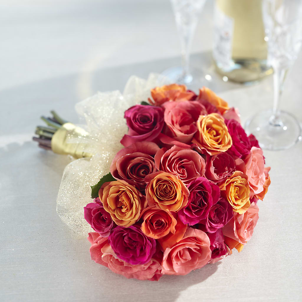 Sweet Roses Bouquet – Charleston Cut Flower Company, Charleston WV