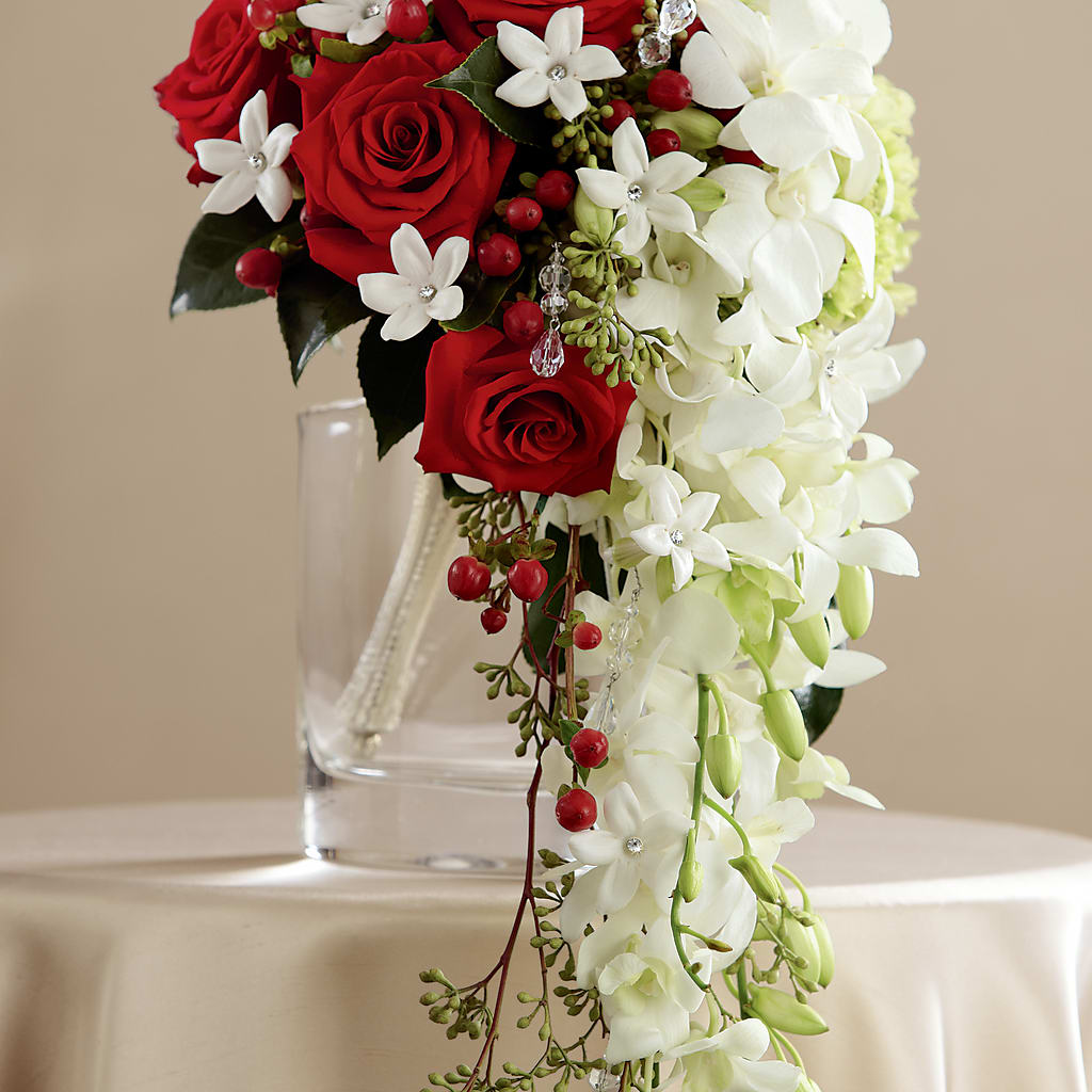 Here Comes the Bride Bouquet – Charleston Cut Flower Company, Charleston WV