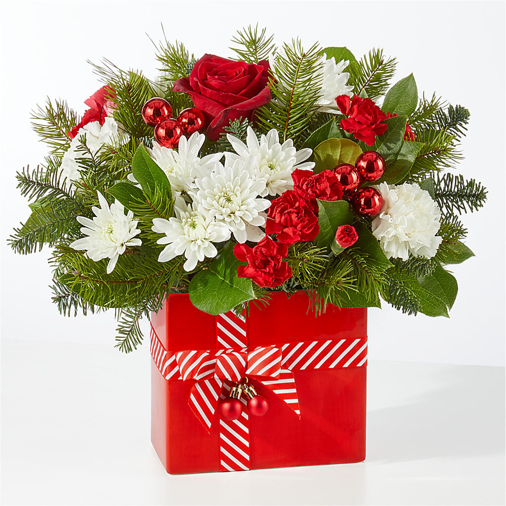 Presents Under the Tree Bouquet –  Charleston Cut Flower Company, Charleston WV