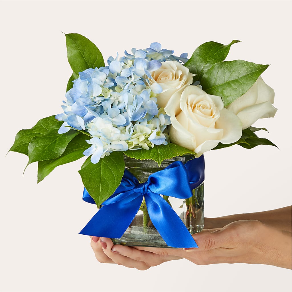 Sky Blue Delight Bouquet –  Charleston Cut Flower Company, Charleston WV