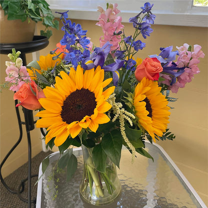 Rays of Life Bouquet –  Charleston Cut Flower Company, Charleston WV