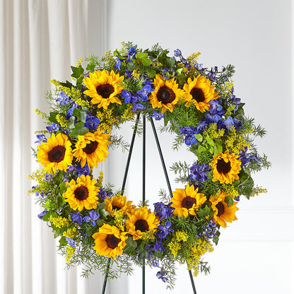 Bright Rays Wreath –  Charleston Cut Flower Company, Charleston WV