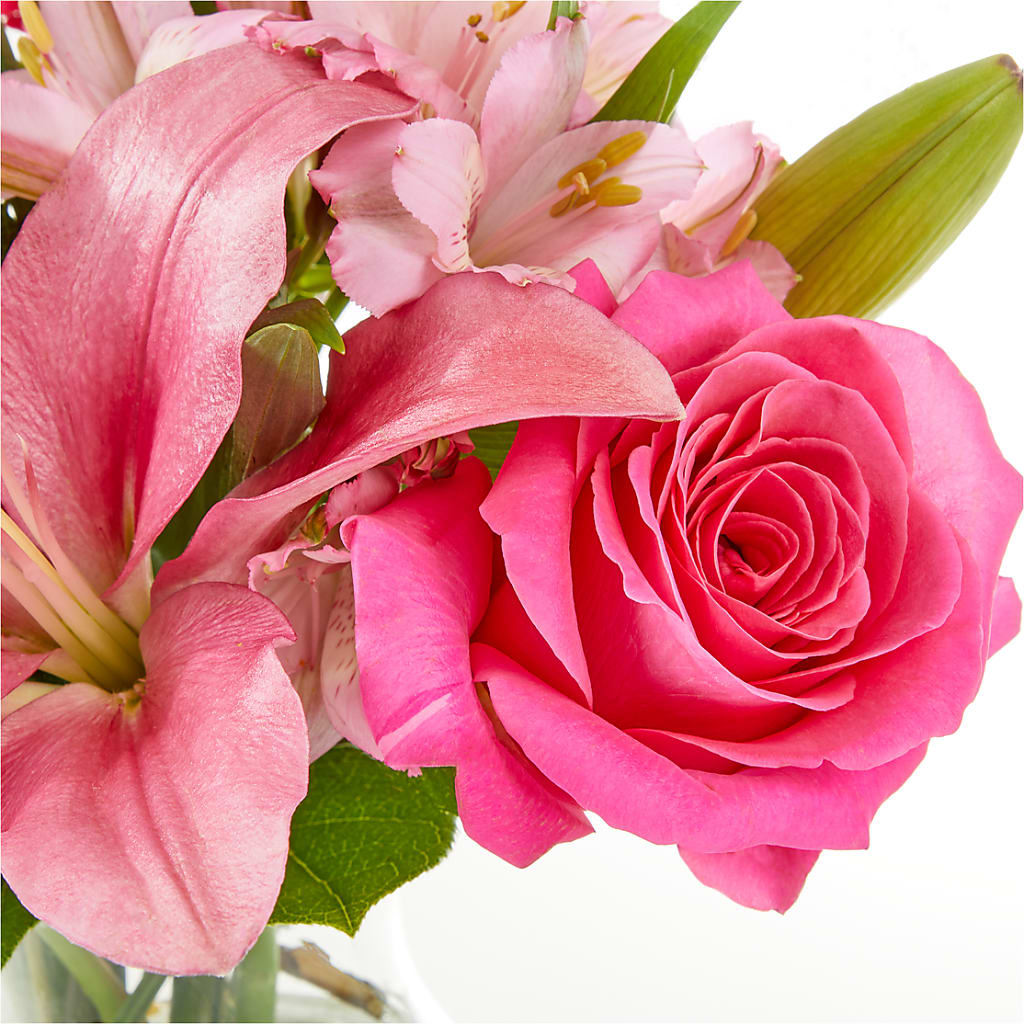 Lots of Love Bouquet –  Charleston Cut Flower Company, Charleston WV