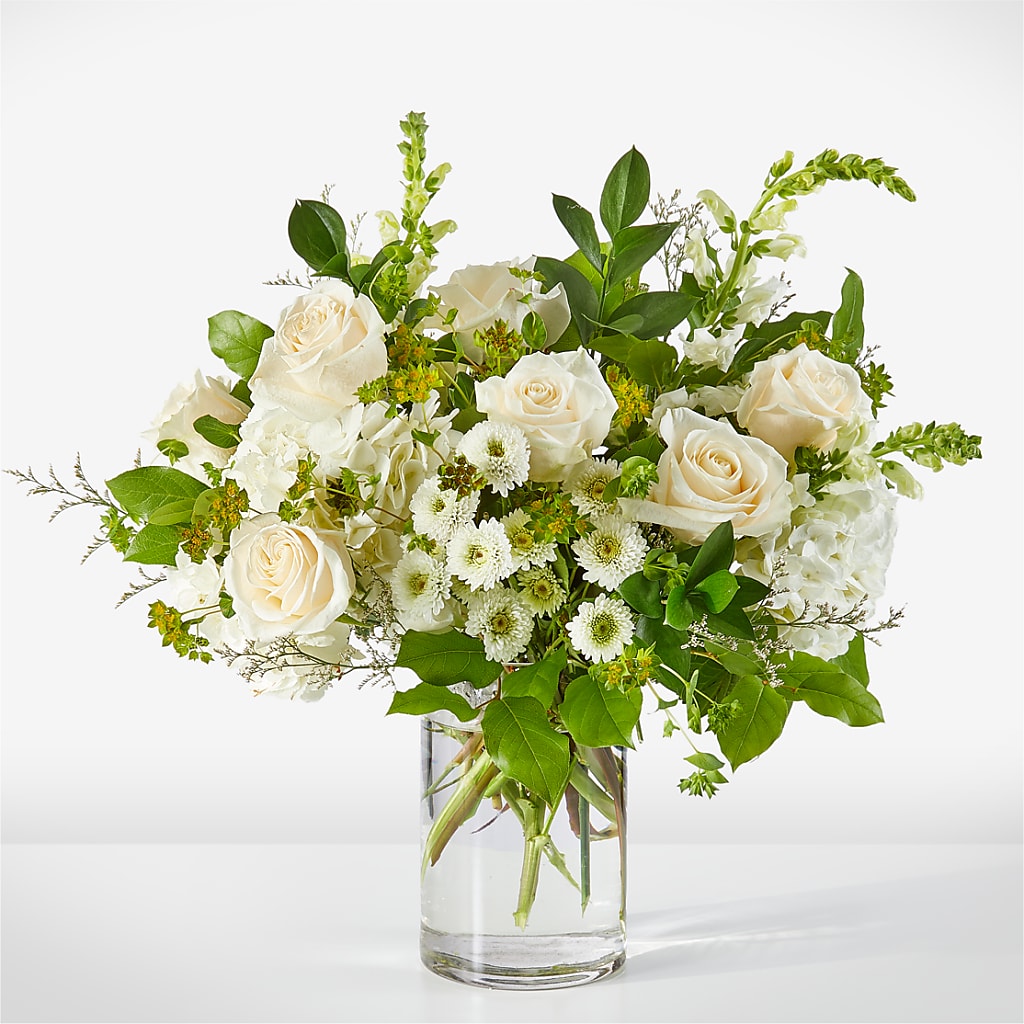 Hint of Vanilla Bouquet –  Charleston Cut Flower Company, Charleston WV