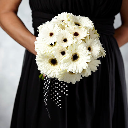 Daisy Delight Bouquet –  Charleston Cut Flower Company, Charleston WV